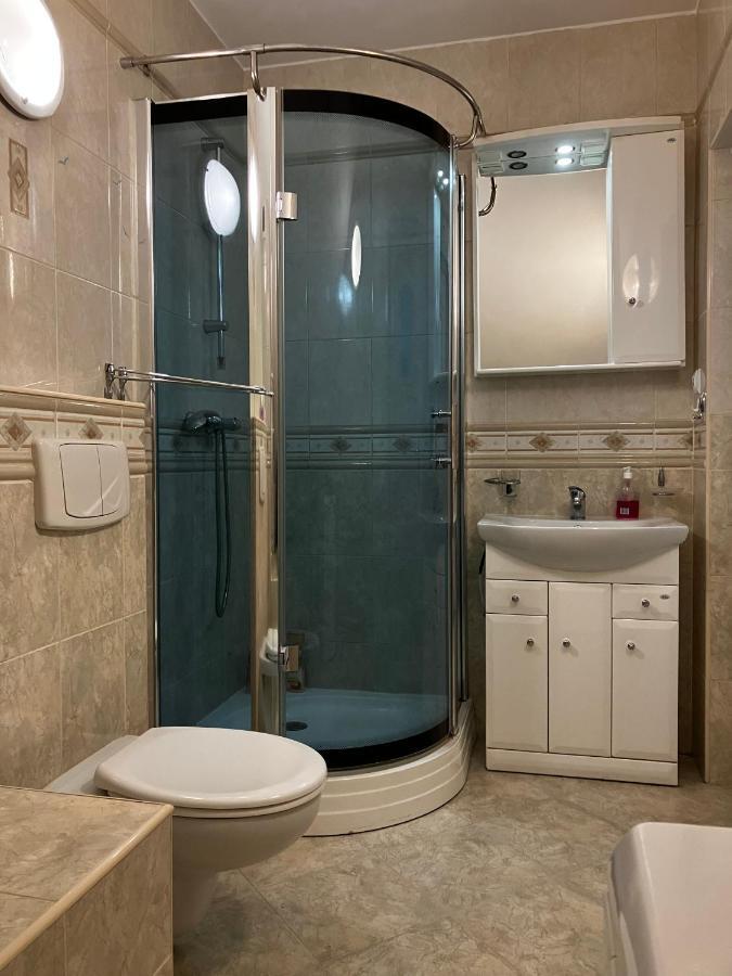 Apartament Kolobrzeska Mansarda, Narutowicza 8 Kołobrzeg Buitenkant foto